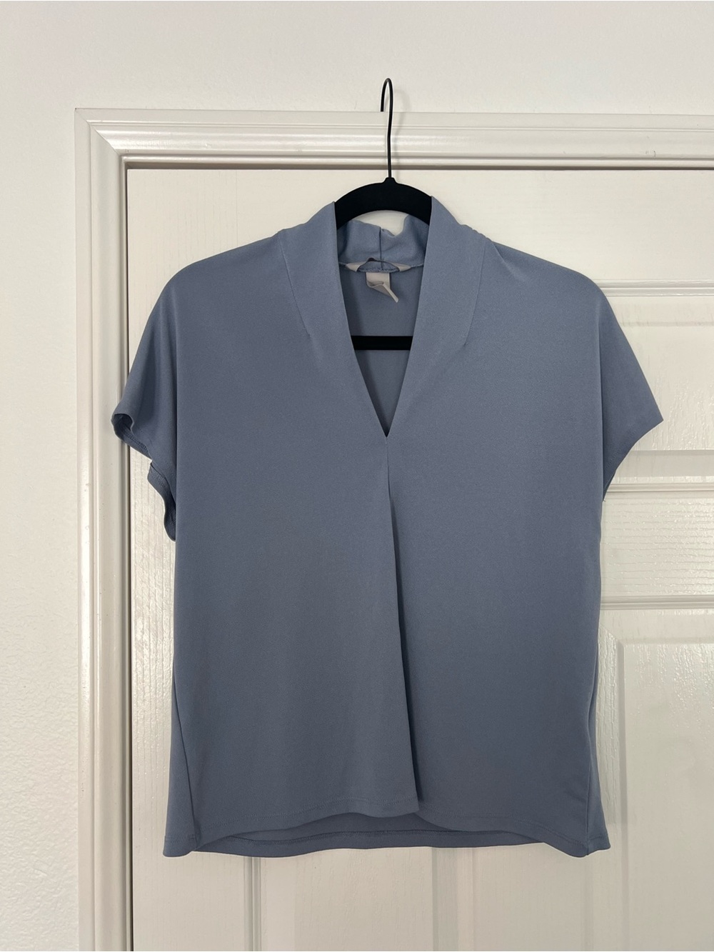 H&M Slate Blue V-Neck Short Sleeve Blouse